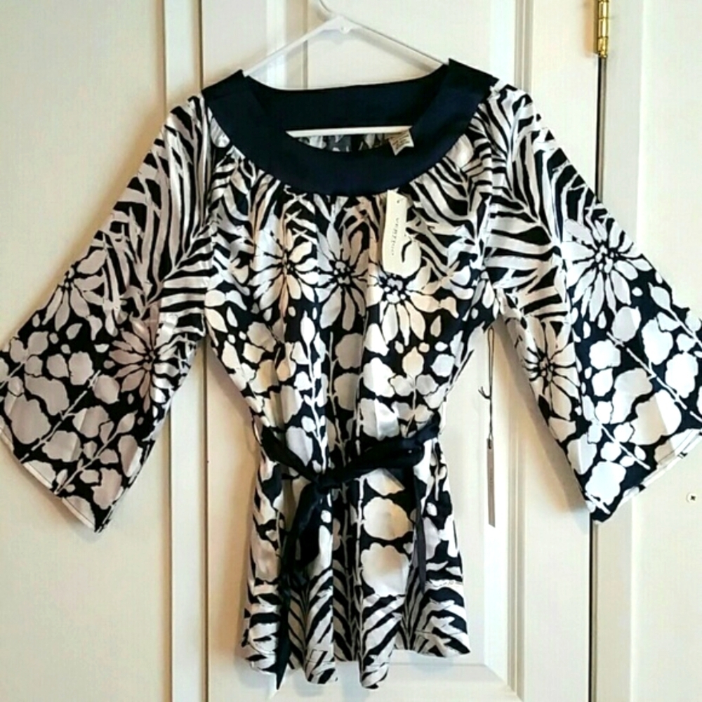 Vertigo‎ Paris Blouses